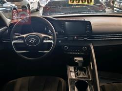 هیۆندای ئەلەنترا